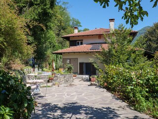 Maison de vacances Laveno-Mombello Enregistrement extérieur 4
