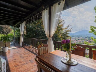 Vakantiehuis Laveno-Mombello Buitenaudio-opname 12