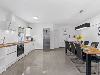 Villa Tinjan Caratteristiche 17