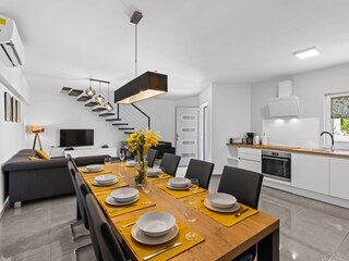 Villa Tinjan Caratteristiche 22