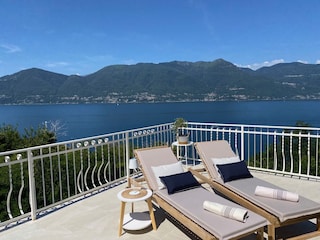 Holiday apartment Brezzo di Bedero Outdoor Recording 4