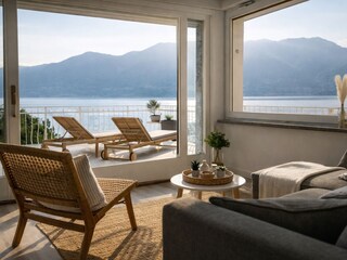 Wohnzimmer mit Ausblick