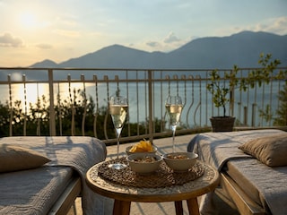 Aperitif auf der Terrasse