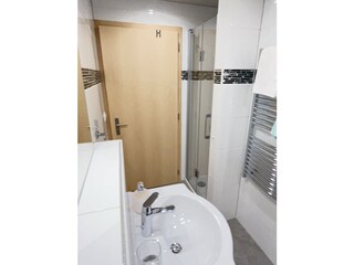 Vakantieappartement Saas-Grund Badkamer 17