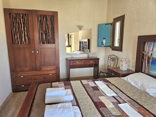 Schlafzimmer 3