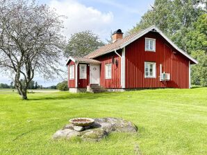 Holiday house 5 Personen Ferienhaus in GÖTENE - Källby - image1