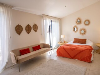 Villa Carqueiranne Features 23