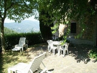 Farmhouse Londa Outdoor Recording 5