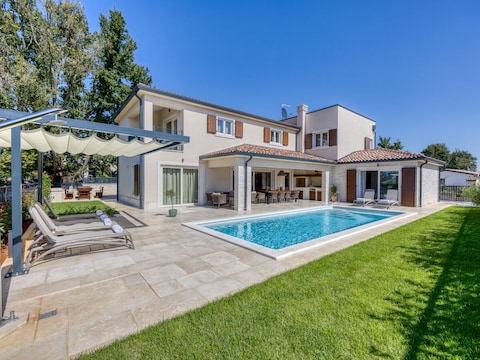 Villa Blagdan