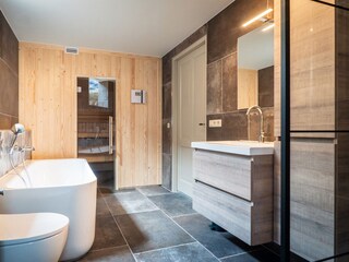 Badezimmer Souterrain Landhaus Buytencoogh