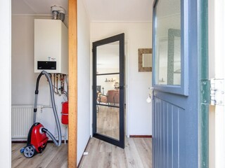 Holiday house Den Burg Features 10