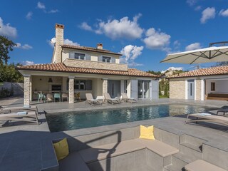 Villa Sveta Nedelja Grabación al aire libre 6