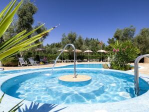 Parco vacanze Accogliente appartamento con piscina comunale in una residenza agricola - Vieste - image1