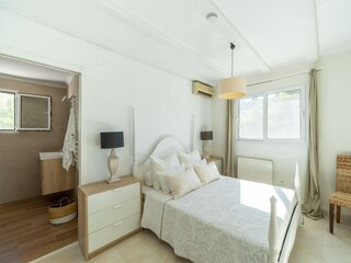 Holiday house Denia Features 35