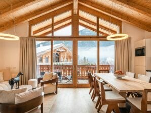 Chalet avec sauna sur un versant ensoleillé - Forêt à Pinzgau - image1