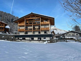 Apartment Uderns Außenaufnahme 8