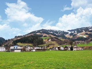 Apartment Uderns Environment 30