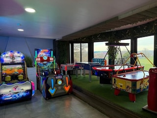 Castle Robelmont Features 32