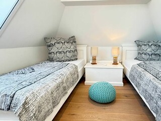 Schlafzimmer im DG