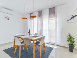 Apartamento de vacaciones Vir Características 16