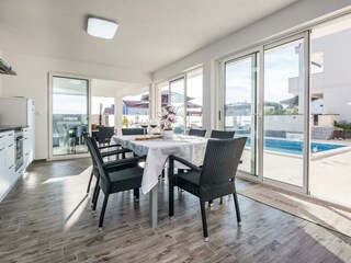 Apartamento de vacaciones Vir Características 34
