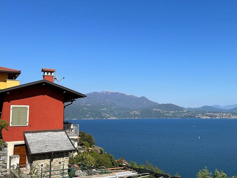 Appartamento per vacanze Paola con vista lago