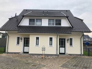 Ferienhaus Strandstrasse 19b - Zingst - image1