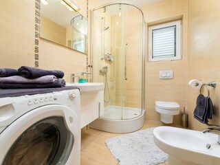 Holiday apartment Klimno Features 16