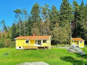 Holiday house 4 Sterne Ferienhaus in Rabbalshede - Havstenssund - image1