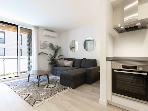 Apartment Ilargi | The Rentals Collection