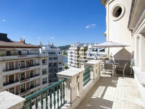 Sunset V | The Rentals Collection