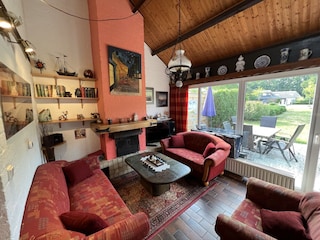 Panoramablick ins weite Grün des Parks