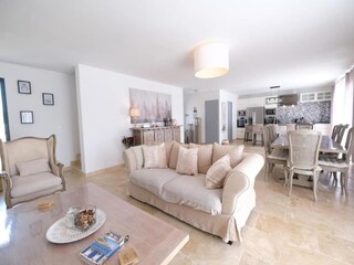 Villa Arles Features 16