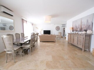 Villa Arles Features 17