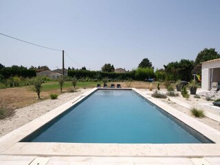 Villa Arles Outdoor Recording 8