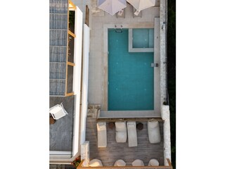 gemini resort  pool overview