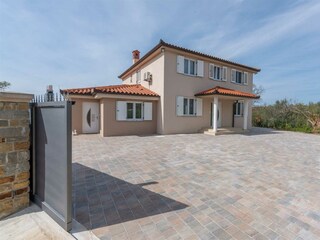 Villa Buje Ambiente 39