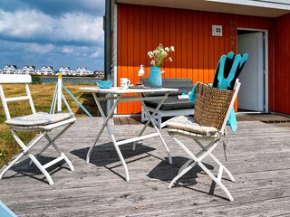 erste Terrasse im Eingangsbereich