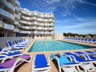 Holiday park Le Barcarès  35