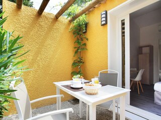 Vakantiepark Arles Buitenaudio-opname 6