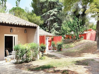 Ferienpark Arles Außenaufnahme 5