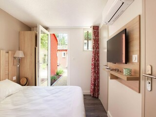 Holiday park Arles Features 24
