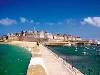 Vakantiepark Le Tronchet Omgeving 40