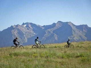 Ferienpark Huez Umgebung 28