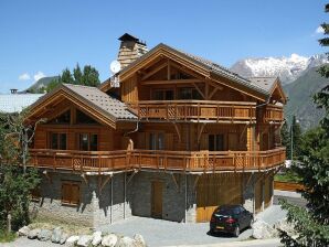 Chalet with fireplace, just 50m. from slopes - Les Deux Alpes - image1