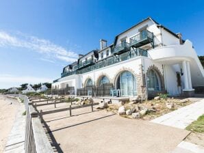 Holiday park Schönes Ferienhaus direkt am Meer - Le Pouliguen - image1