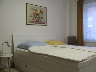 1tes Schlafzimmer - 12-30-01