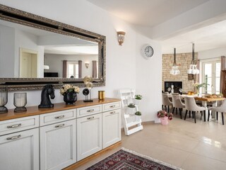 Villa Kastelir Features 24