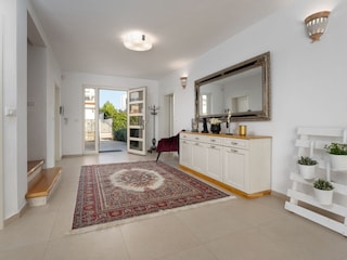 Villa Kastelir Features 28