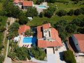 Villa Versovica mit Pool in Istrien